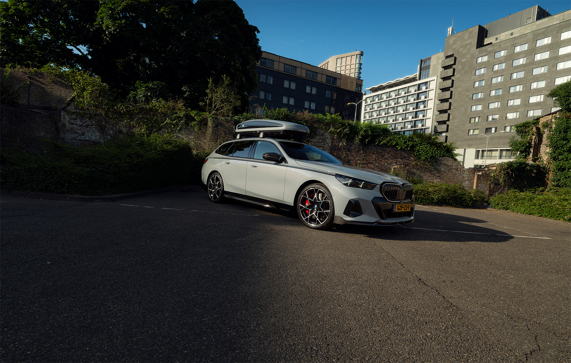 gijs spierings 2025 bmw 5series m performance babyracer skibox 6